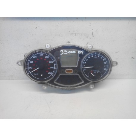 Compteur Piaggio MP3 125 250 300 - 39 753 Km