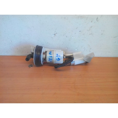 Pompe essence Vespa GT Pompe essence Vespa GT