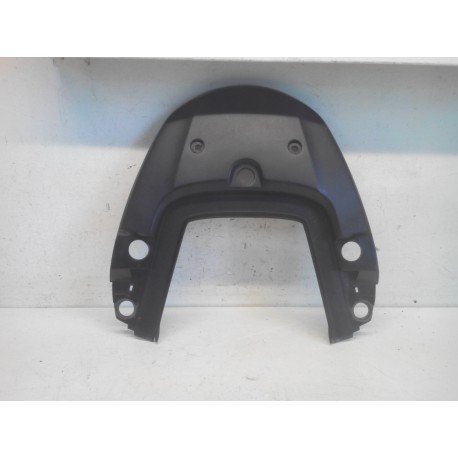 Carénage AR centrale Honda CBF 600 S Carénage AR centrale Honda CBF 600 S