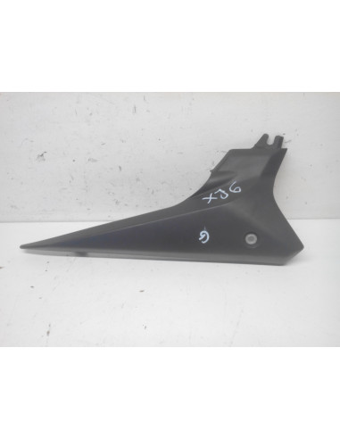 Ecope latéral gauche Yamaha XJ6 Ecope latéral gauche Yamaha XJ6