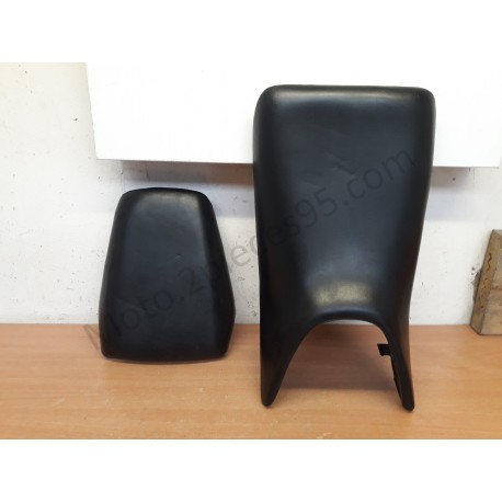 Paire selle Honda CBR 125 Paire selle Honda CBR 125