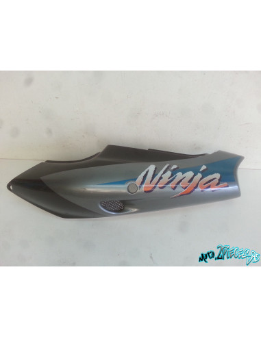 Demi-coque arrière droit Kawasaki Zx9R Demi-coque arrière droit Kawasaki Zx9R