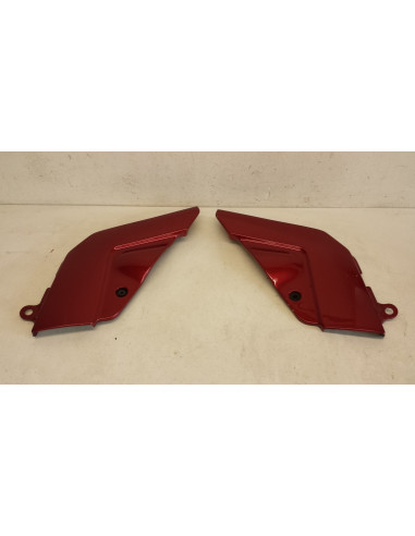 Cache latéral Suzuki GsxR 750 1100 Cache latéral Suzuki GsxR 750 1100