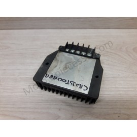 Régulateur FH017AA