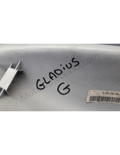Carénage gauche Suzuki Gladius