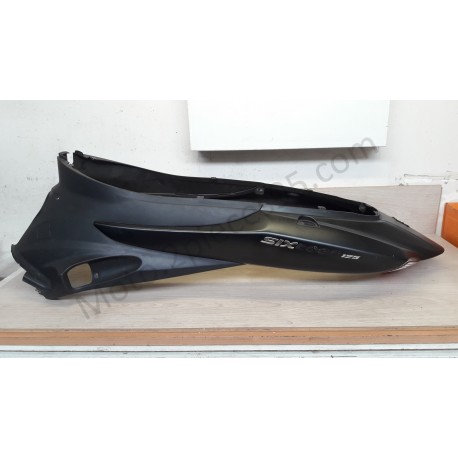 Carénage Coque arrière complet Suzuki Sixteen 125 Carénage Coque arrière complet Suzuki Sixteen 125