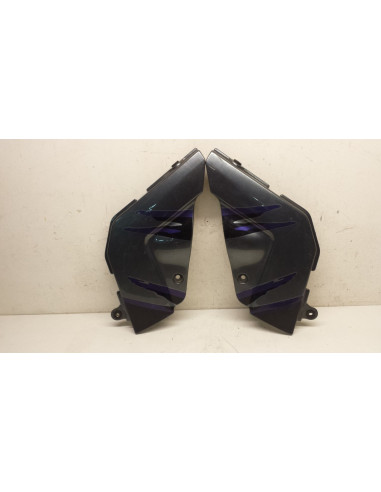 Cache latéral Suzuki GsxR 750 1100 Cache latéral Suzuki GsxR 750 1100
