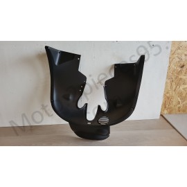 Plastique passage de roue Piaggio Mp3