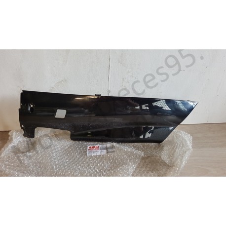 Bas de caisse gauche Yamaha Majesty 125 Bas de caisse gauche Yamaha Majesty 125
