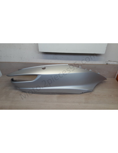 Aile droite Piaggio MP3 Gris