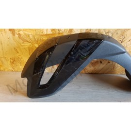 Garde Boue gauche Piaggio Mp3 Yourban