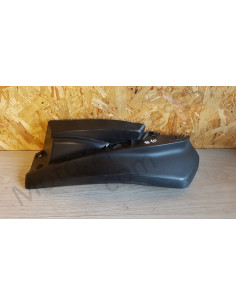 Garde boue droit Peugeot Metropolis