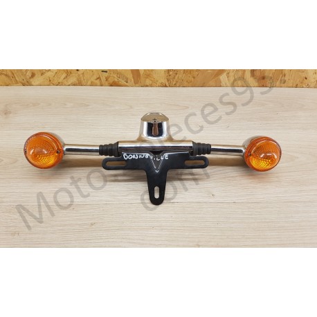 Support de plaque avec clignotant Triumph Bonneville Support de plaque avec clignotant Triumph Bonneville