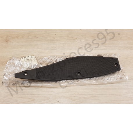 Plancher droit Gilera Runner 2 Plancher droit Gilera Runner 2
