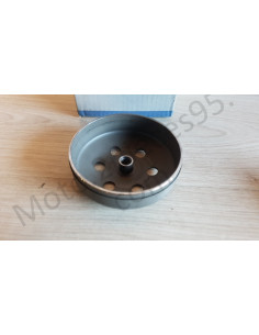 Cloche d’embrayage Piaggio Vespa Aprilia Derbi Gilera