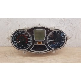 Compteur Piaggio Mp3 400 500 - 70 317 km