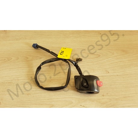 Commodo Droit Yamaha FZ6 Commodo Droit Yamaha FZ6