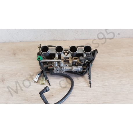 Rampe injection Yamaha FZ6 Rampe injection Yamaha FZ6