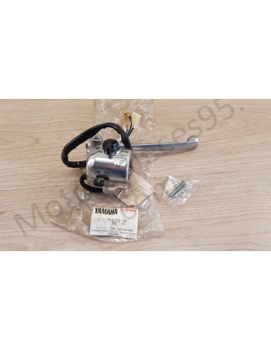 Commodo droit Yamaha GR 50 Commodo droit Yamaha GR 50