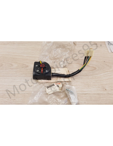 Commodo gauche Yamaha CV 50 CV 80 Beluga Commodo gauche Yamaha CV 50 CV 80 Beluga