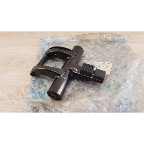 Support moteur Piaggio ZIP 50 2T Support moteur Piaggio ZIP 50 2T