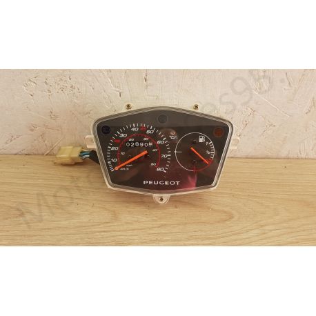 Compteur Peugeot Kisbee 50 2T IE - 2 890 KM Compteur Peugeot Kisbee 50 2T IE - 2 890 KM