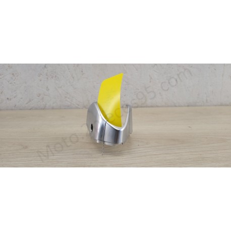 Cache chrome droit Vespa Sprint Primavera Cache chrome droit Vespa Sprint Primavera