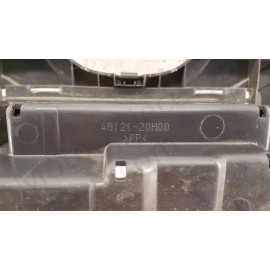 Marche pied Suzuki Sixteen 125 150