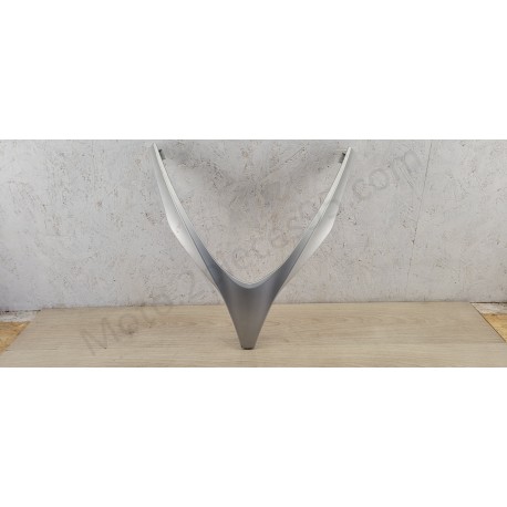 V de face avant Piaggio MP3 Gris V de face avant Piaggio MP3 Gris