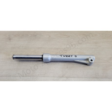 Fourche droite Peugeot Tweet Fourche droite Peugeot Tweet