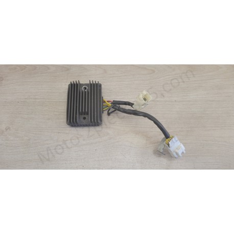 Régulateur SH689JC Régulateur SH689JC