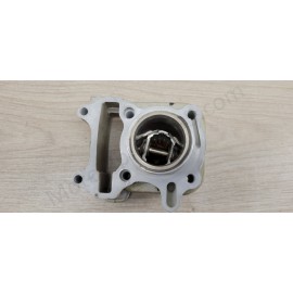 Cylindre Piston Peugeot Tweet 50 4 temps - 4 500 Km