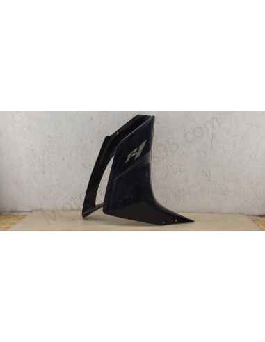 Carénage latéral avant droit Yamaha R1 Noir Carénage latéral avant droit Yamaha R1 Noir