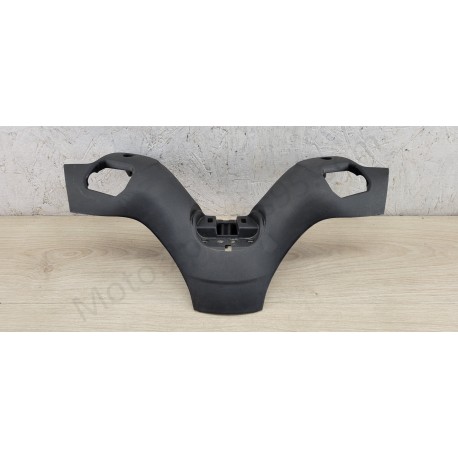 Entourage guidon Piaggio MP3 Entourage guidon Piaggio MP3