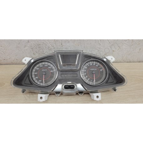 Compteur Honda Forza 125 - 34 404 Km Compteur Honda Forza 125 - 34 404 Km