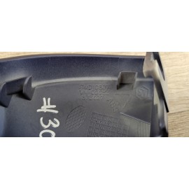 Couvercle carénage arrière droit Vespa Sprint Primavera