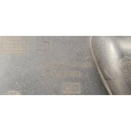 Sabot bas de caisse gauche Peugeot Satelis