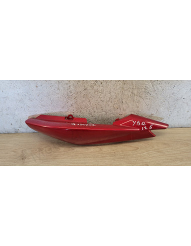 Aile arrière gauche Yamaha 125 YBR Rouge Aile arrière gauche Yamaha 125 YBR Rouge