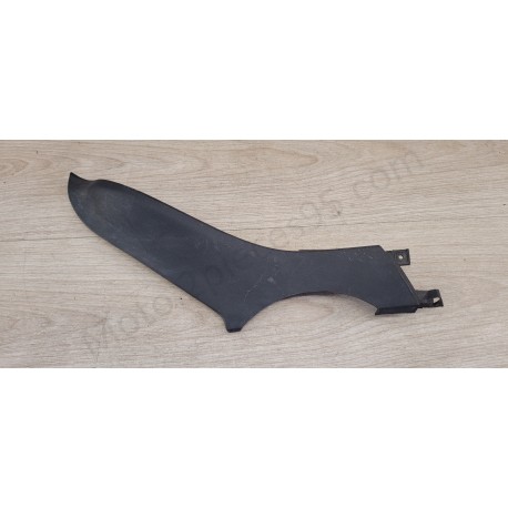 Carénage bas de caisse droit Piaggio MP3 Carénage bas de caisse droit Piaggio MP3