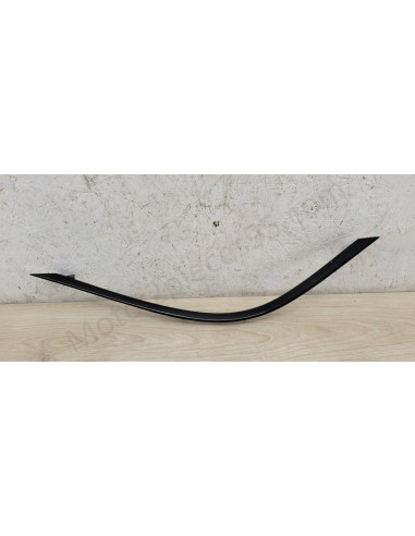 Carénage latéral droit Piaggio X10 Noir Carénage latéral droit Piaggio X10 Noir