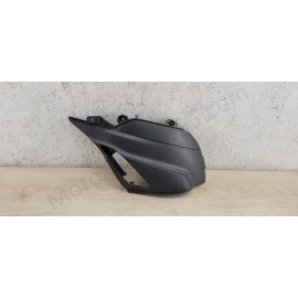 Carénage repose pied droit Aprilia SR Motard Piaggio TPH Typhoon