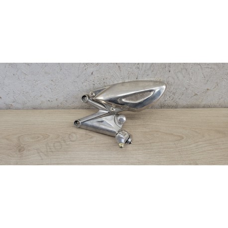 Platine avant gauche Triumph Street Triple 675 Platine avant gauche Triumph Street Triple 675