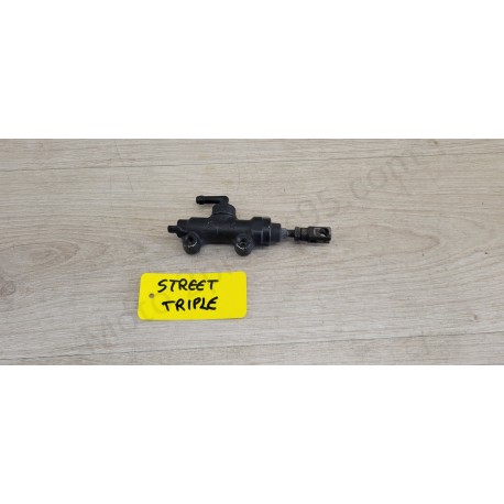 Maitre cylindre de frein arrière Triumph Street Triple 675 Maitre cylindre de frein arrière Triumph Street Triple 675
