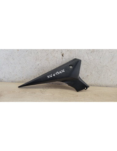 Carénage latéral droit Yamaha XJ 6 Diversion 600 Carénage latéral droit Yamaha XJ 6 Diversion 600