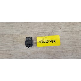 Relai de démarreur Aprilia Gulliver 50