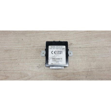 Unite de commande ouverture fermeture de coffre Honda GL Goldwing 1800 Unite de commande ouverture fermeture de coffre Honda GL Goldwing 1800