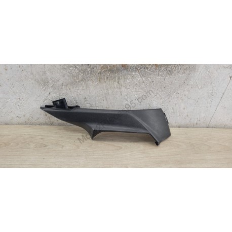 Cache de Marche pied gauche Piaggio TPH Typhoon Aprilia SR Motard Cache de Marche pied gauche Piaggio TPH Typhoon Aprilia SR Motard