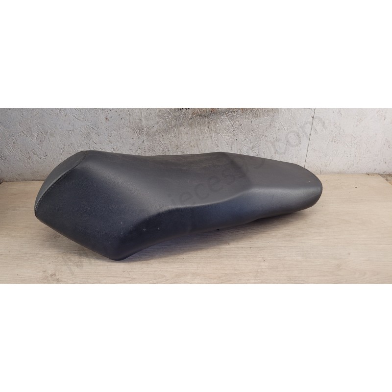 Selle D'origine Pour Yamaha Néo's / MBK Ovetto 50cm3 (4 Temps) - Modèle 2014 - Occasion