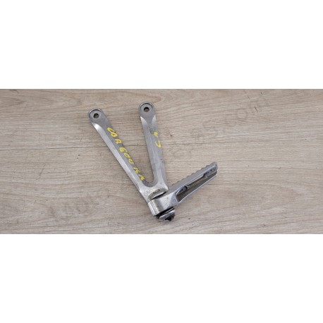 Platine arrière gauche Honda CBR 600 RR Platine arrière gauche Honda CBR 600 RR