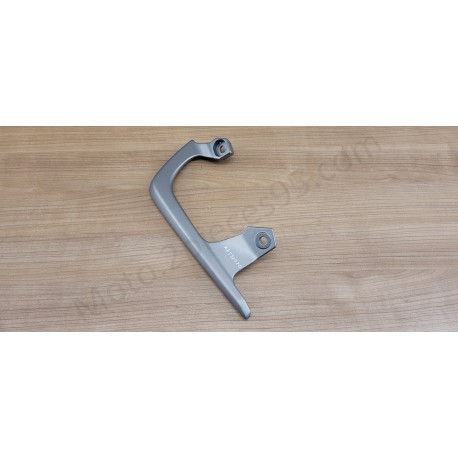 Poignée de maintien gauche Yamaha MT 09 Tracer 900 GT Poignée de maintien gauche Yamaha MT 09 Tracer 900 GT